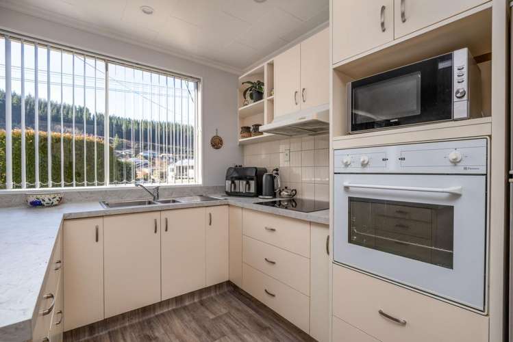 83 Hazlett Street_4