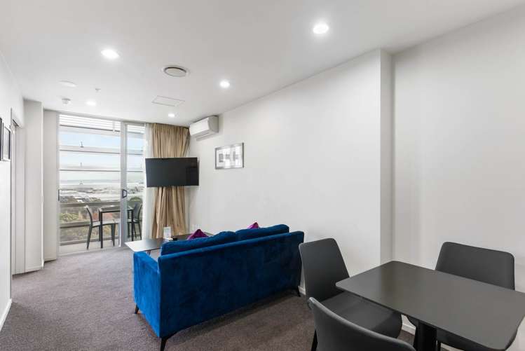 1410/17 Amersham Way_0