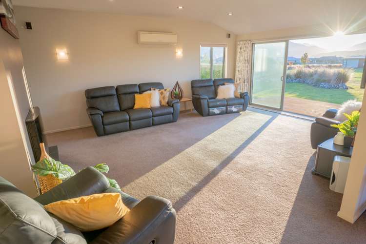 11 Wet Jacket Place Te Anau_7