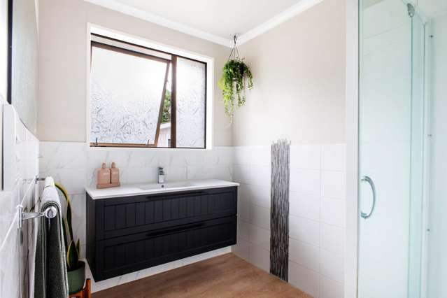 70 Peter Lippa Drive Kawerau_2