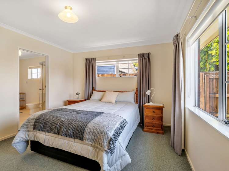 102A Surrey Road Springvale_24