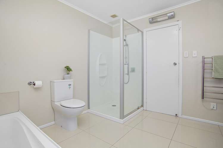 49 Waipounamu Drive Kelson_12