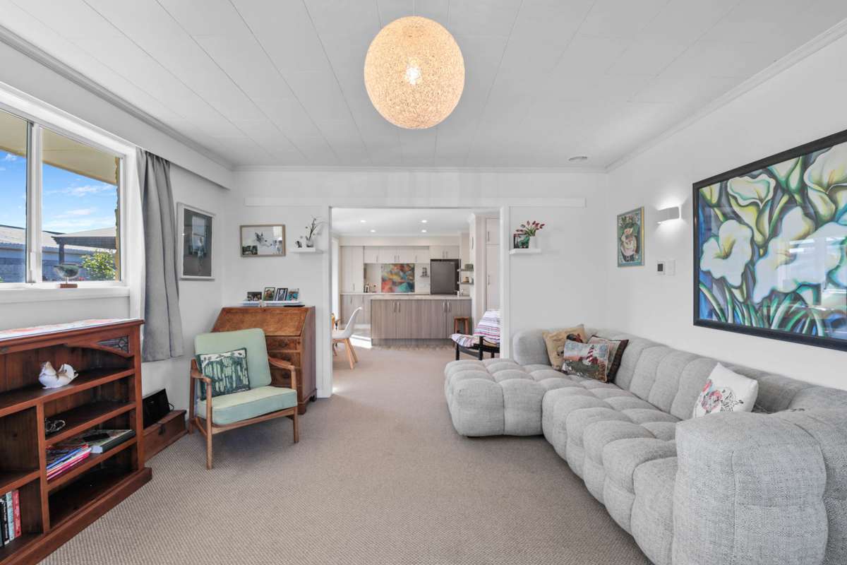 2/56 Leefield Street_3