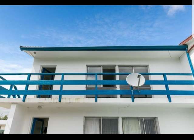 3 & 8/43A Merton Street Trentham_2