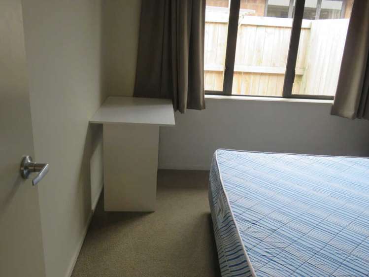 3/102 Old Farm Road Hamilton East_6