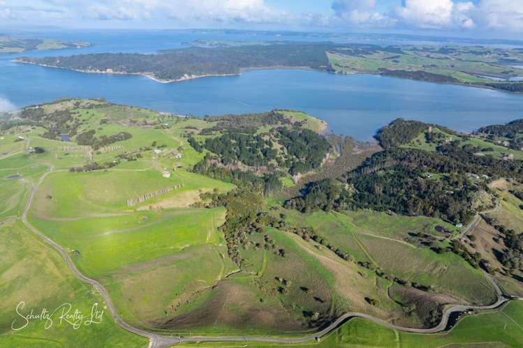 Massey Road Maungaturoto_8