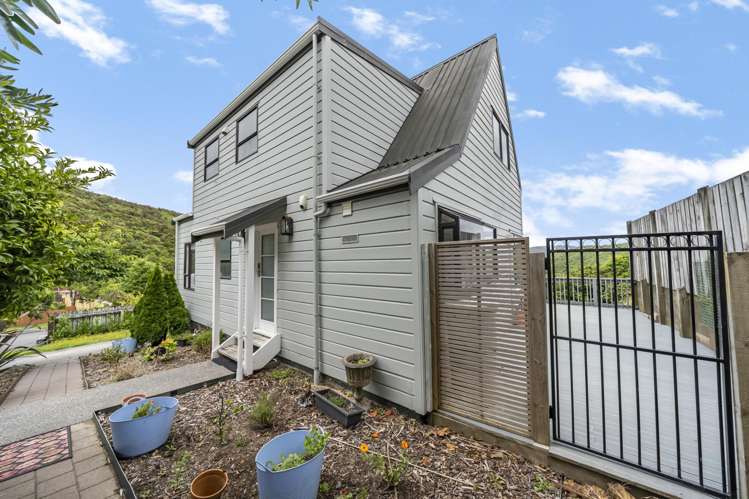 66 Woodhouse Avenue Karori_15