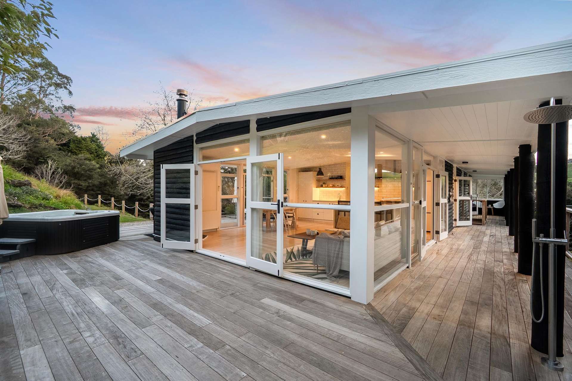 86 Upper Waiwera Road Puhoi_0