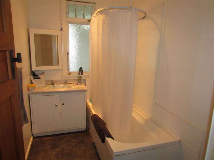 114 Reid Street Blaketown_12