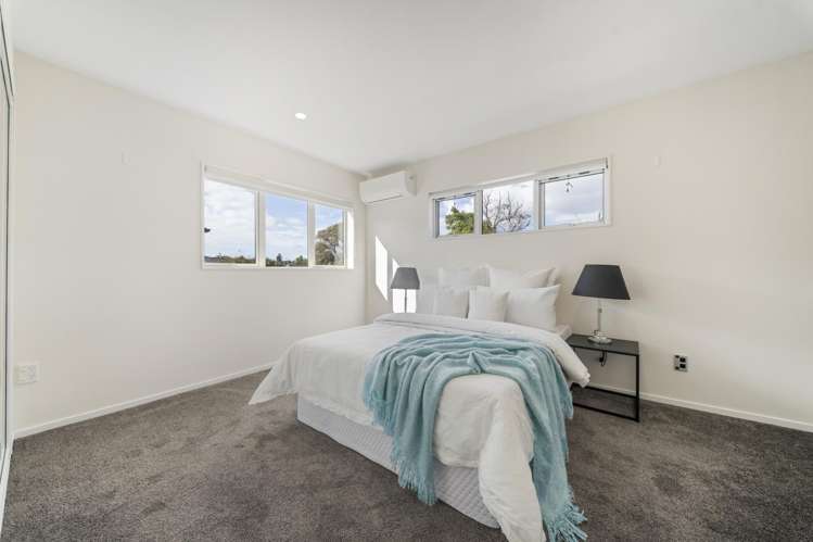 4 Karakia Lane Hillsborough_11