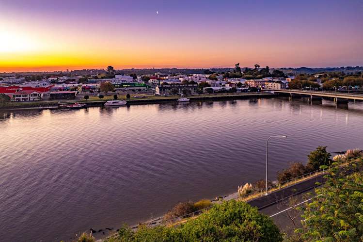 21 Putiki Drive Durie Hill_43