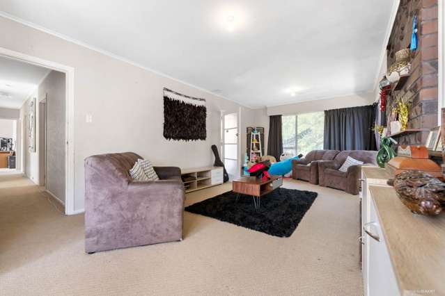 32 Dreadon Road Manurewa_1