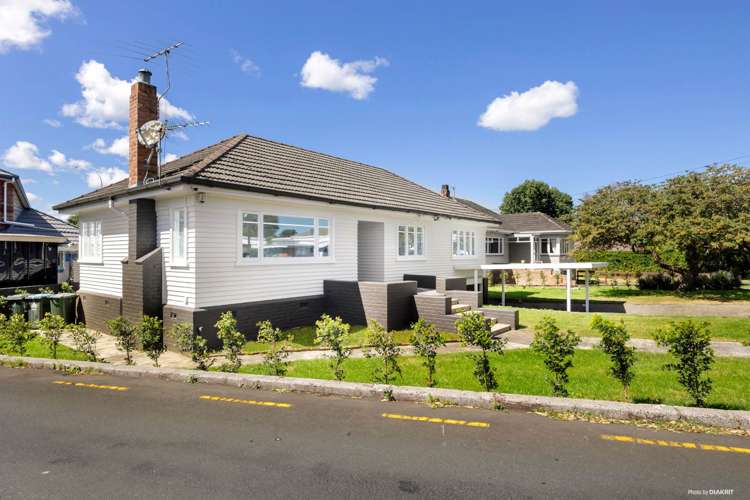 111 Symonds Street Royal Oak_3