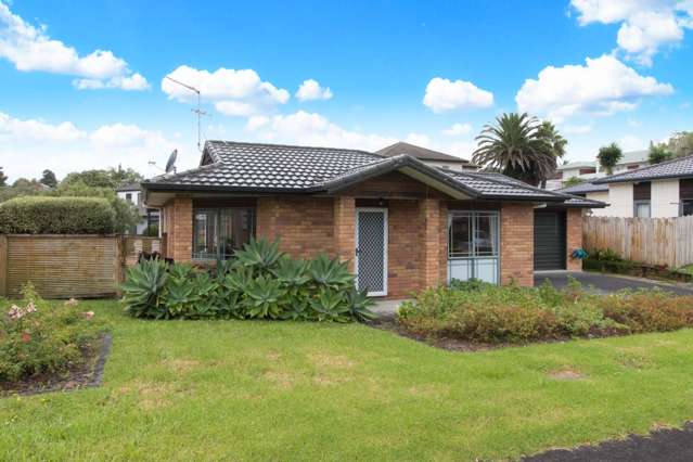 8 Ryehill Close New Lynn_1