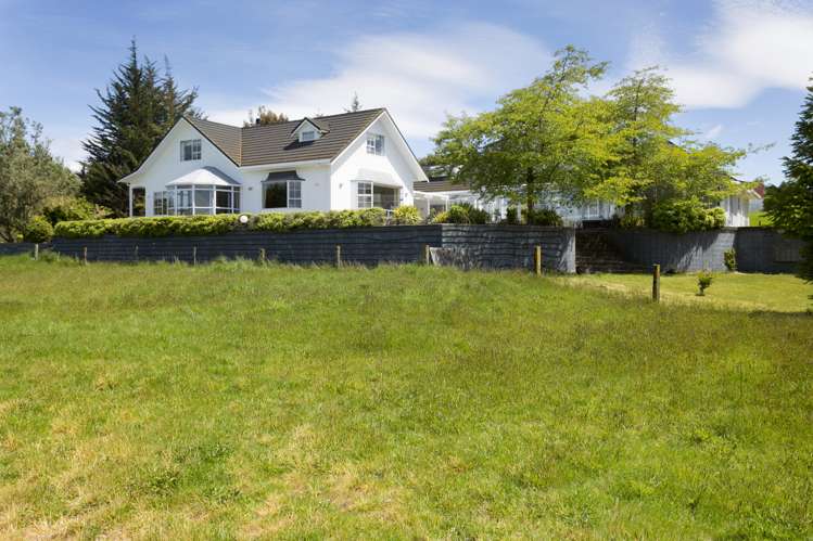 170 Mapara Road Acacia Bay_19