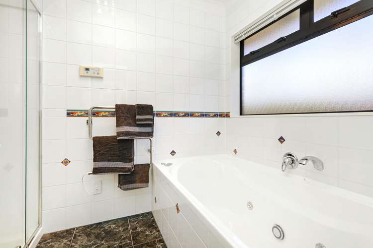 1 Grace Nicholls Grove Riverstone Terraces_17