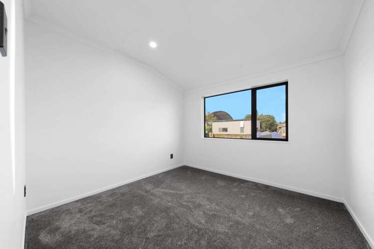 8b Woburn Street Mangere East_3