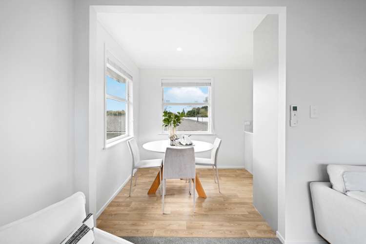 66 Lewis Street Glenview_5