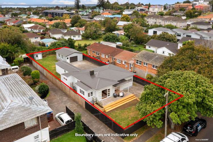 13 Preston Avenue Mt Albert_22