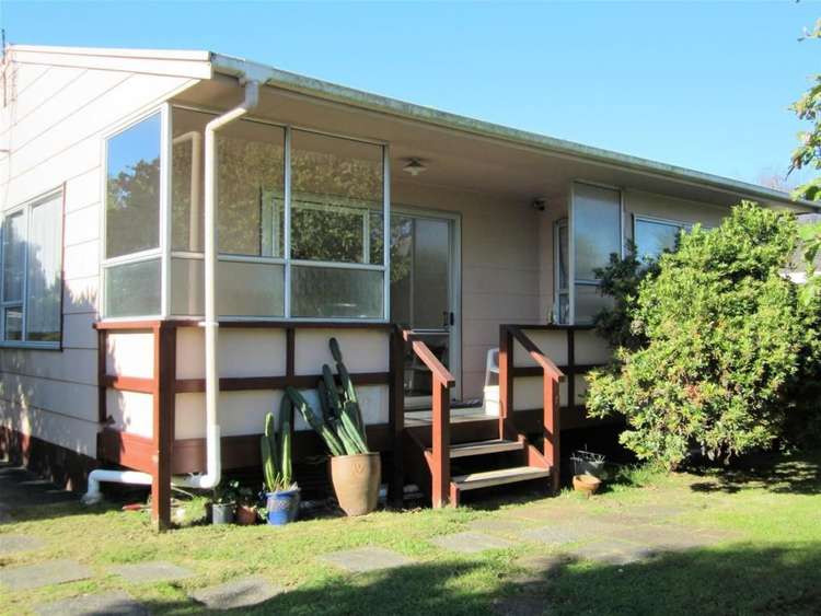 2/4 Elizabeth Street Papakura_0