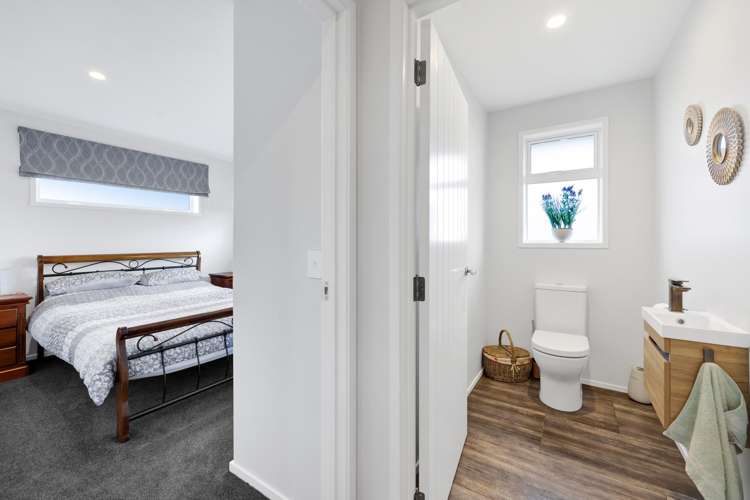 8d Amy Way Bell Block_26