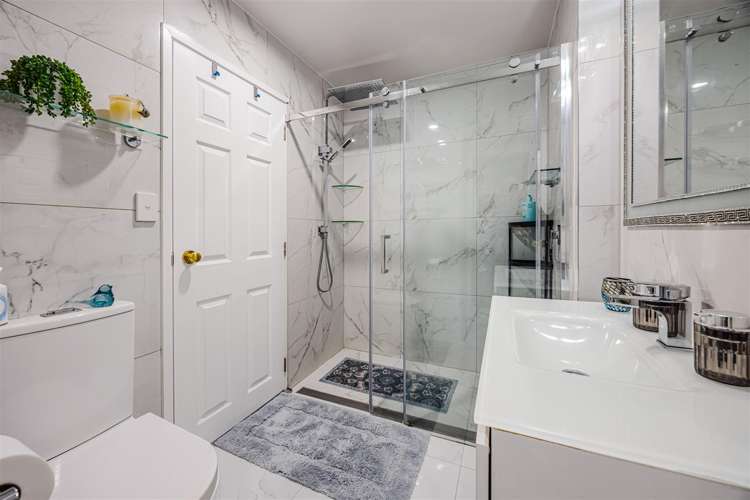 12/1 Ambrico Place New Lynn_15