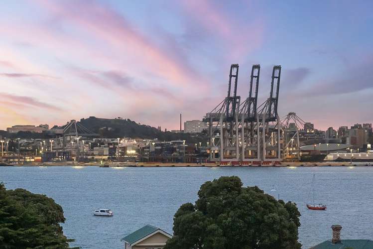 1/47 Clarence Street Devonport_2