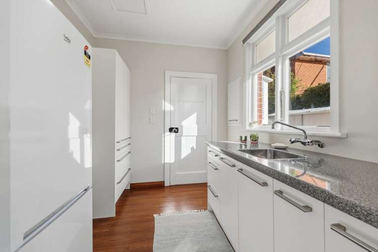125 Forfar Street Clyde Hill_10