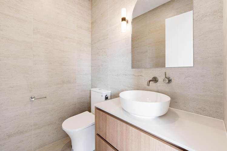 2 Falcon Crescent Hobsonville_23