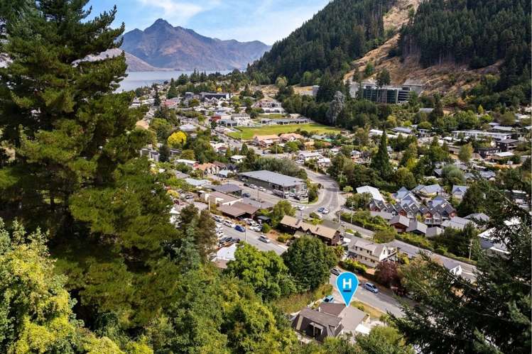 125 Hallenstein Street Queenstown_31