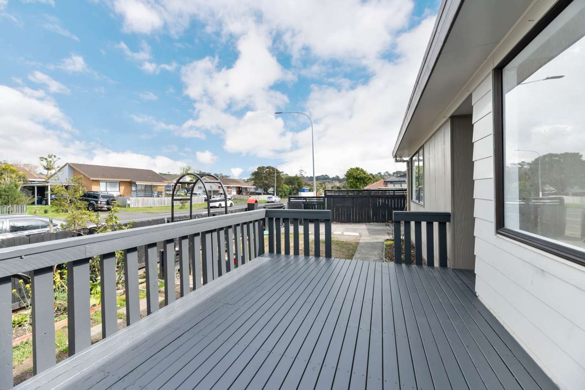 1/217 Waitemata Drive Ranui_0