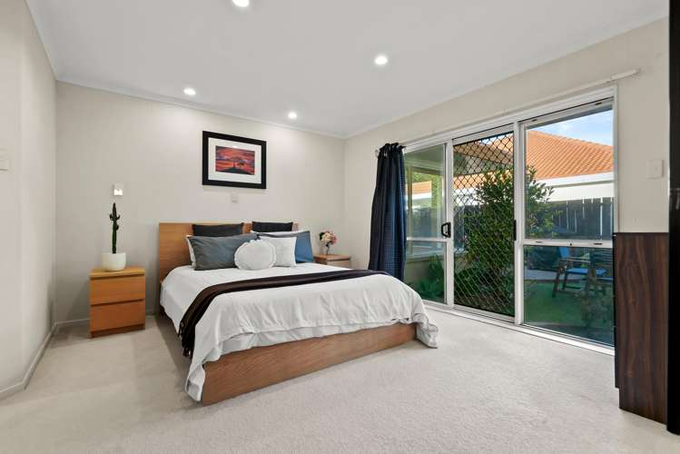 27 Gillett Place Botany Downs_6