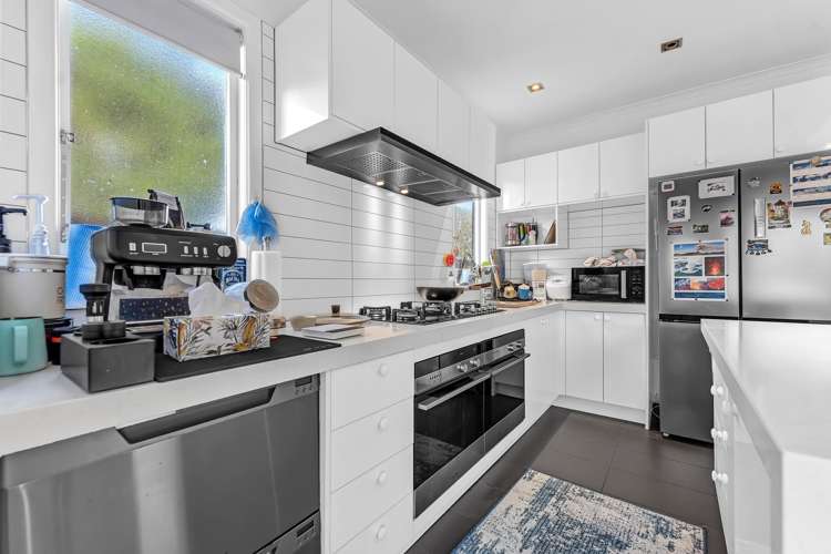 84 Eversleigh Road Belmont_6