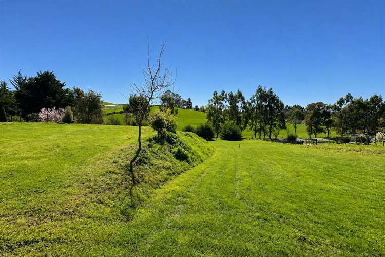 94 Racecourse Road Waipawa_11