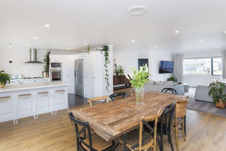 41 Sterling Park Lytton West_6