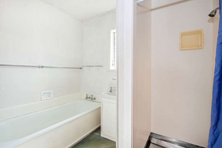 81 Station Road Kamo_11