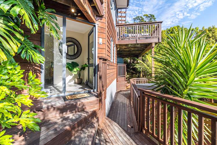 10 Huruhi Road Oneroa_17