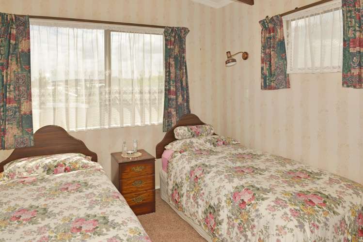 3 Hartley Street Foxton Beach_18