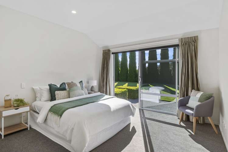 21 Croftwood Lane Harewood_11