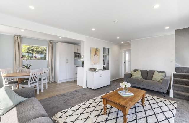 35 James Cook Drive Whitby_2