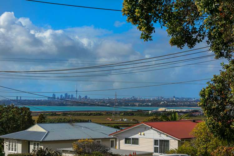 15 Fairlea Road Te Atatu South_25