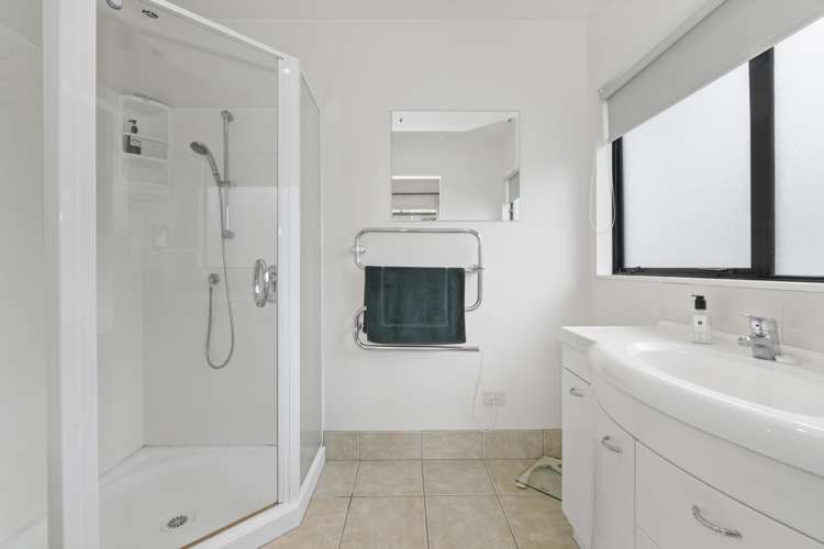 2/24 Mckenzie Avenue Arkles Bay_16