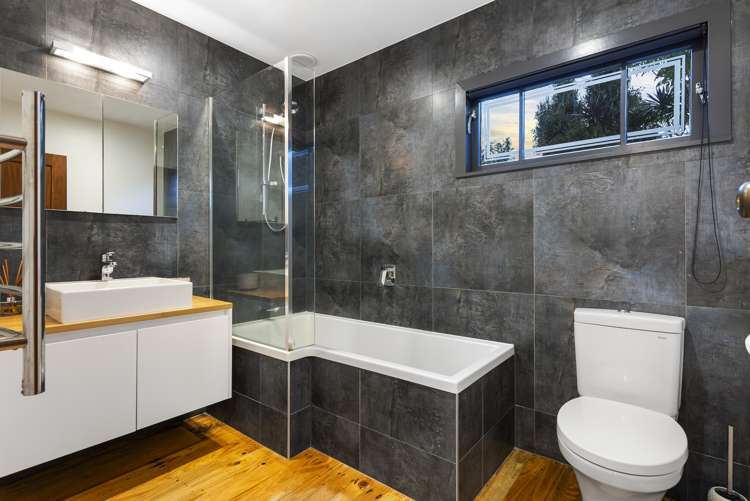 4 Packham Place Beach Haven_7