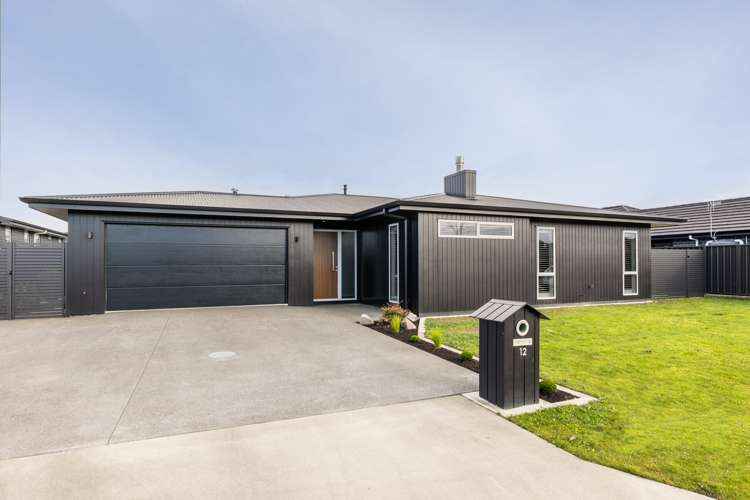 12 Horton Close Frimley_29