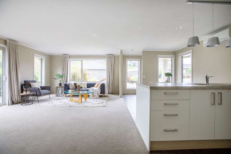 10 Olivias Place Stoke_5