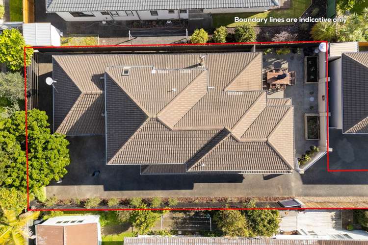 2/6 Eastern Beach Road Eastern Beach_23