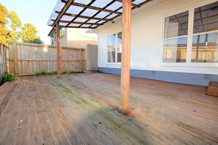 17 Universal Drive Henderson_1