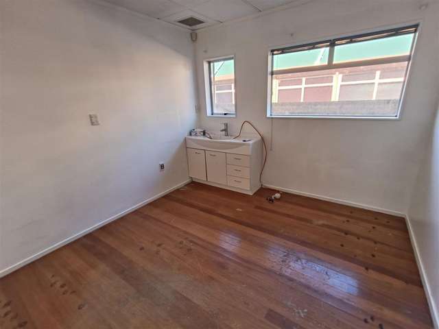 44 Whatawhata Road Dinsdale_3