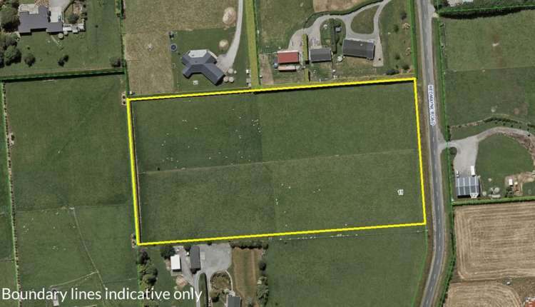 11 Redmayne Road Waihopai_1