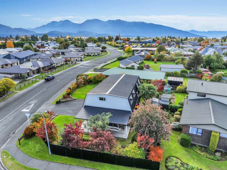 11 Bowen Street Te Anau_1